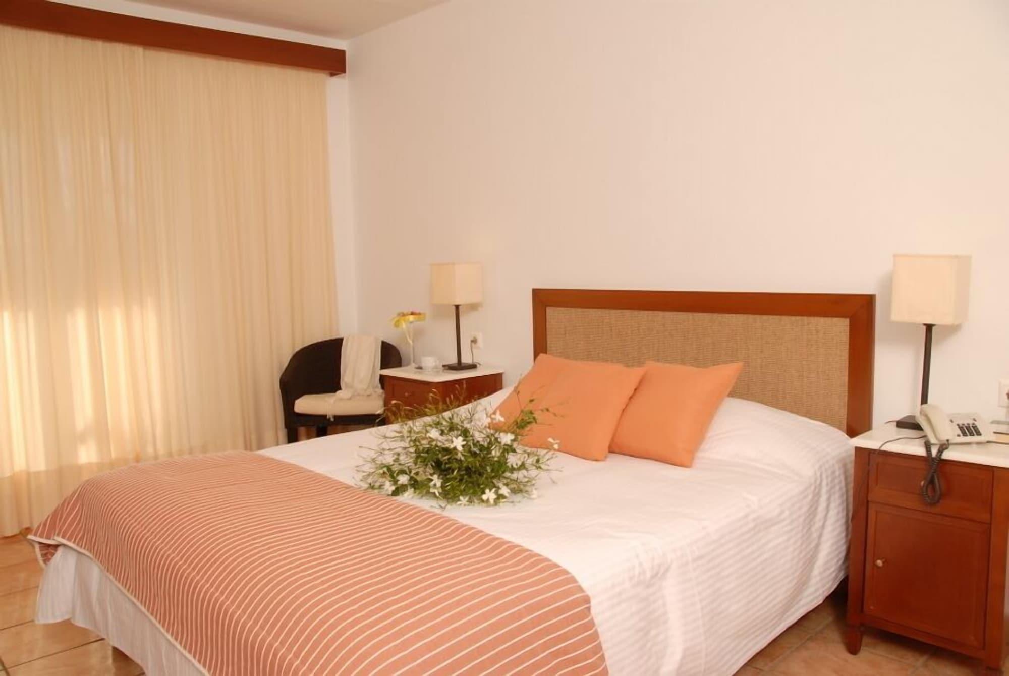 Bitzaro Grande Hotel&Suites Kalamákion Exterior foto